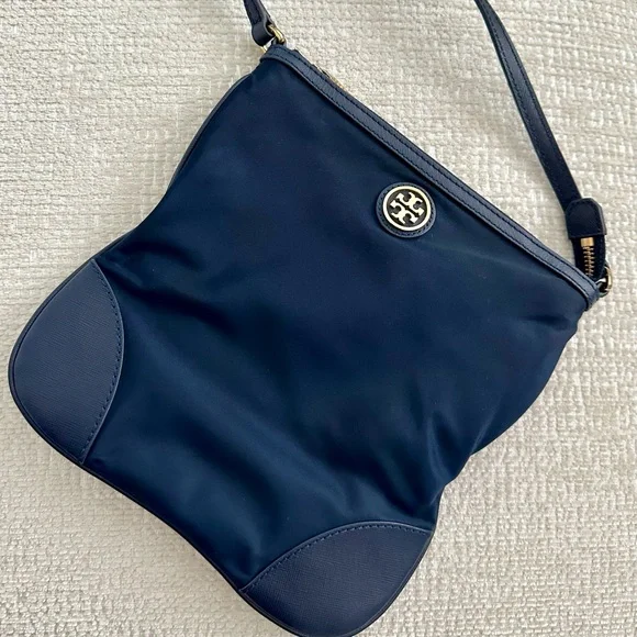 Tory Burch Crossbody Bag - Picture 2 of 5
